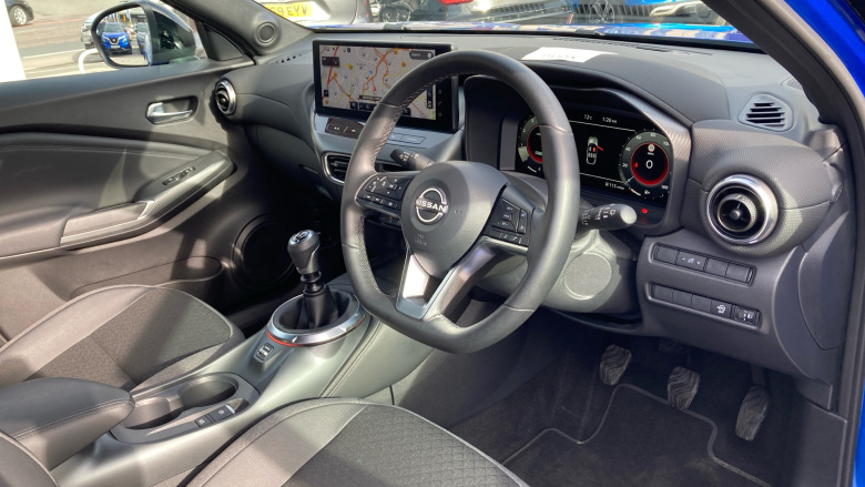 Nissan Juke 1.0 DiG-T N-Connecta 5dr Petrol Hatchback